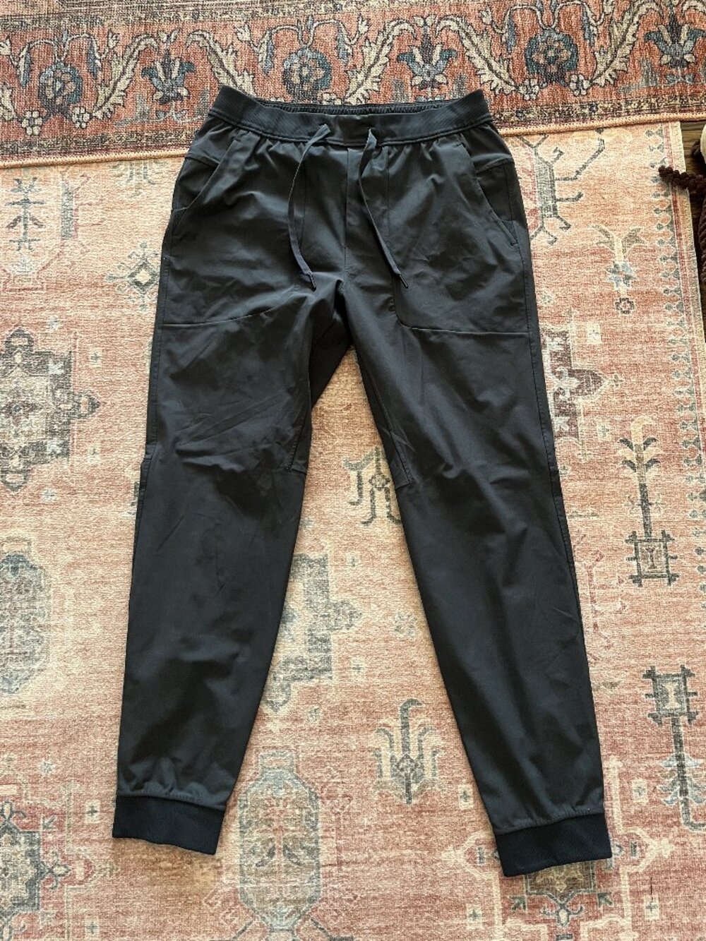 Lululemon ABC Jogger Pants Black Drawstring Athletic L